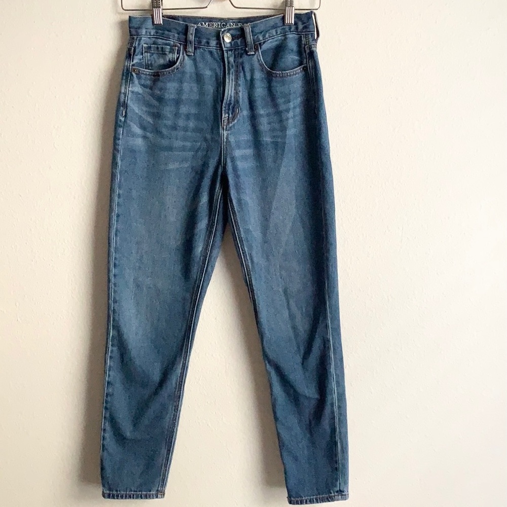 American Eagle Mom Jeans